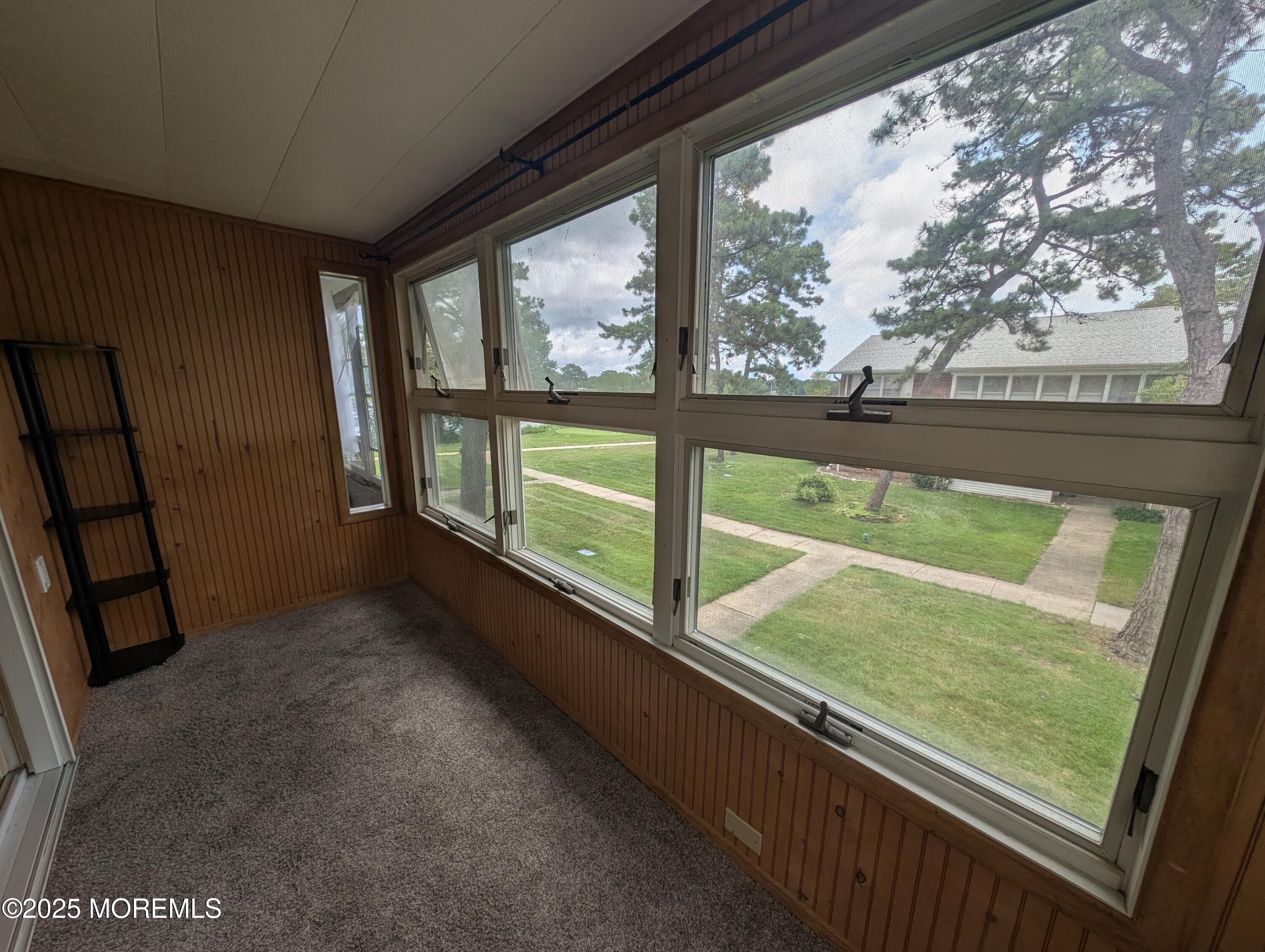 Property Photo: 44J Cambridge Court 2010 NJ 08701