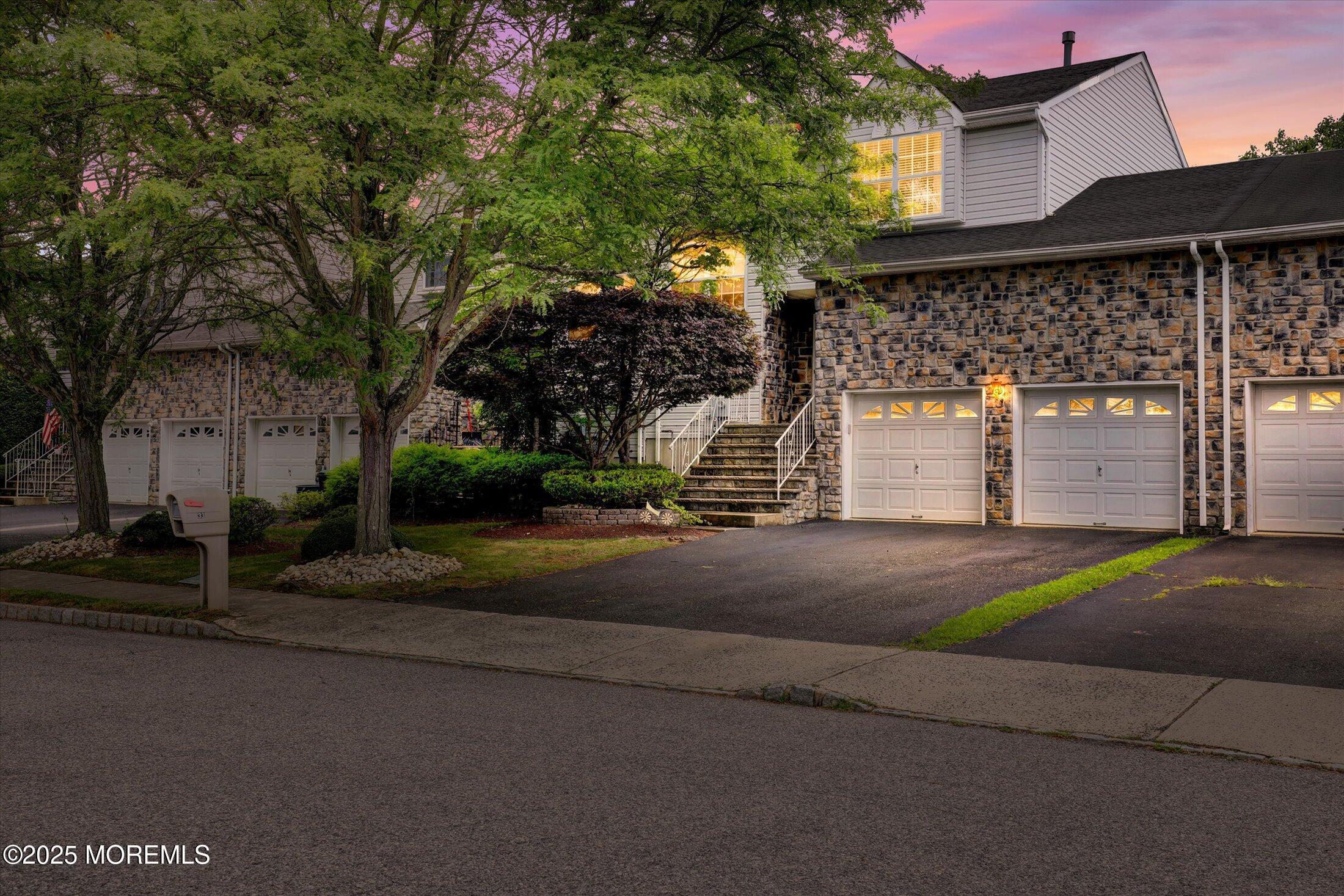33 Hummingbird Court  Marlboro NJ 07746 photo