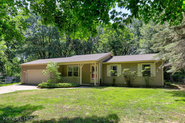 15262 Krueger Street  Spring Lake MI 49456 photo