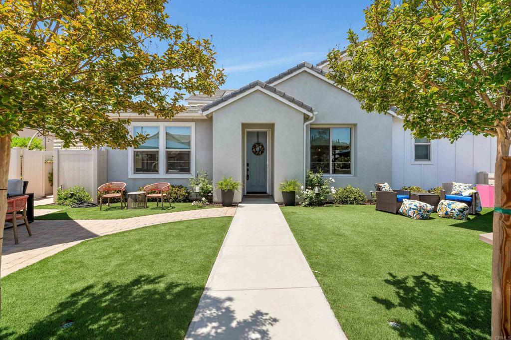 2051 Julie Dawn Place  Escondido CA 92026 photo