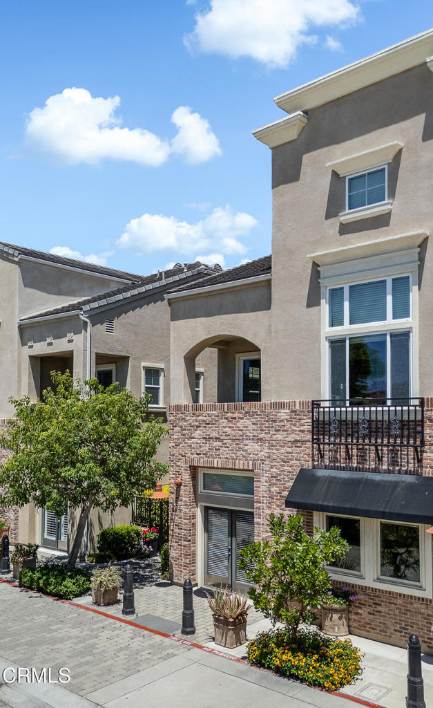 Property Photo: 274 S Prospect Avenue CA 92780