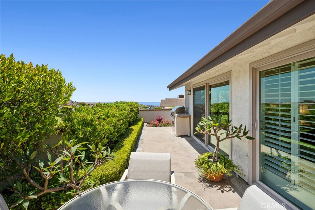 Property Photo:  15 Skysail Drive  CA 92625 