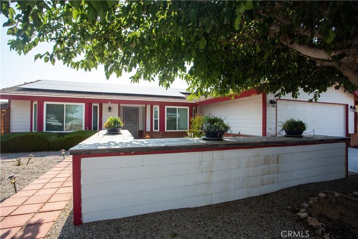 Property Photo:  11957 Wapato Road  CA 92308 