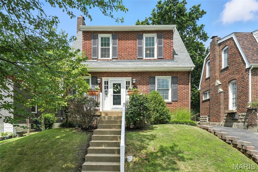 Property Photo: 5107 Shrewsbury Avenue MO 63119