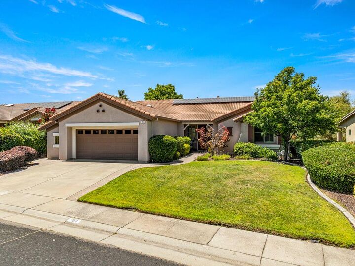 Property Photo: 624 Yerington Lane CA 95648