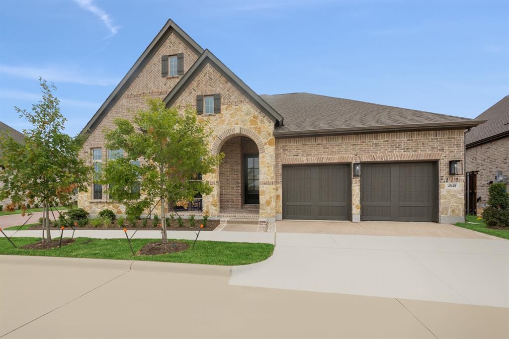 Property Photo: 4848 Prairie Crest Lane TX 76005