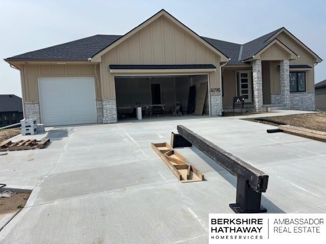 Property Photo:  21735 Glenmore Drive  NE 68028 