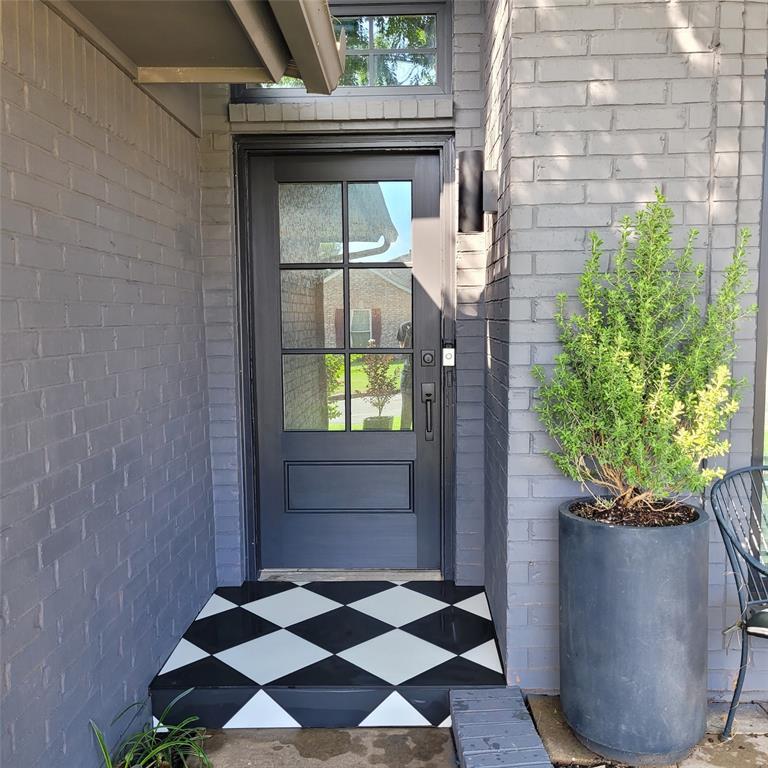 Property Photo: 8800 NW 116th Street OK 73162