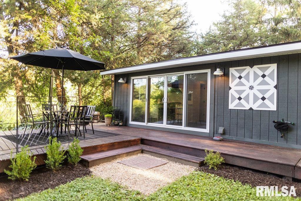 Property Photo: 23117 N Cherokee Road IL 61427