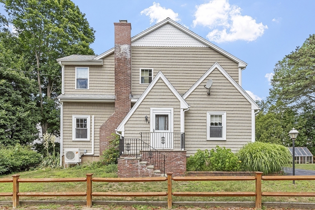 Property Photo: 5 Hoover Ave MA 01915