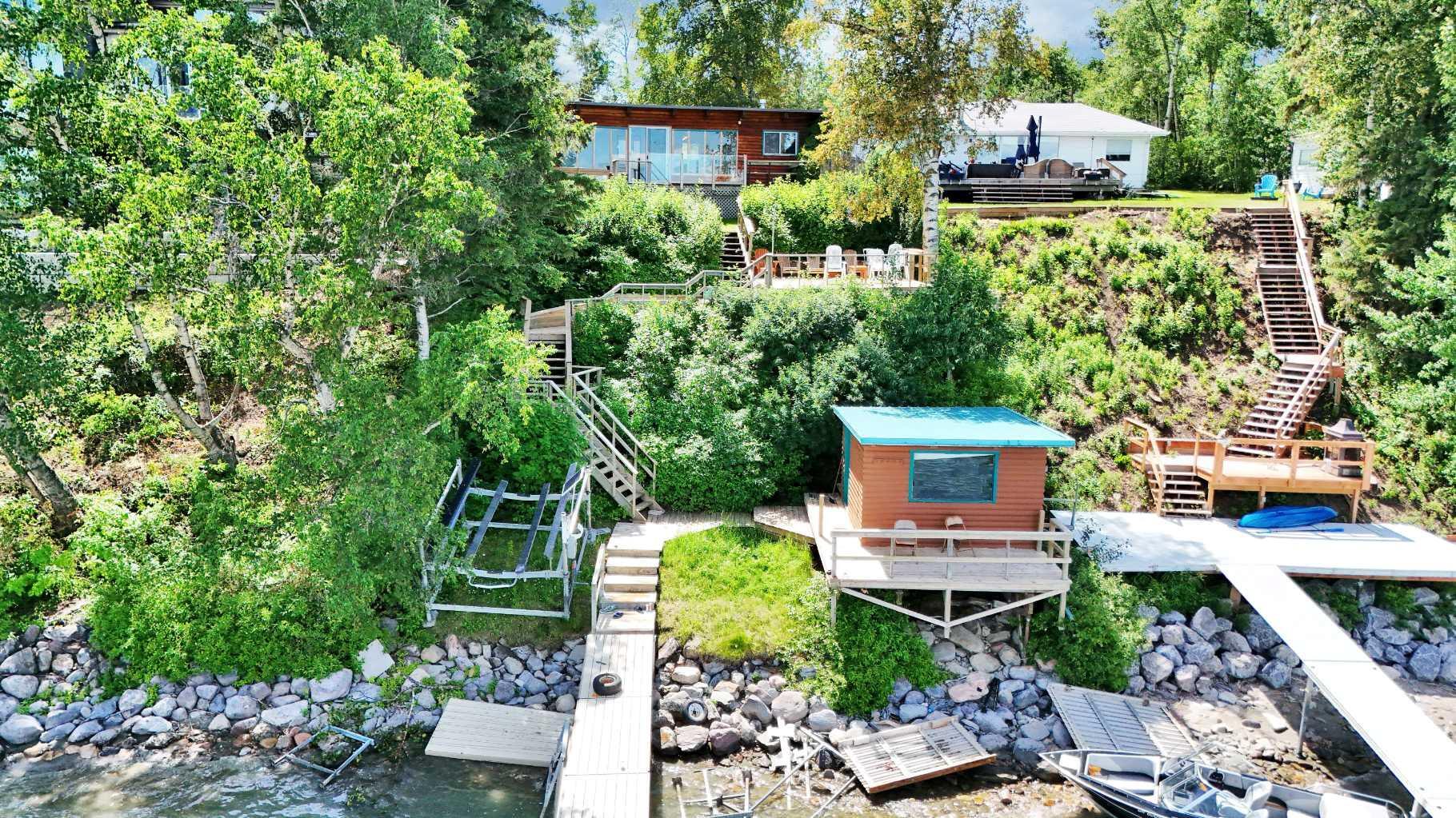 Photo de la propriété: 57 Grand Avenue AB T4S 1S5