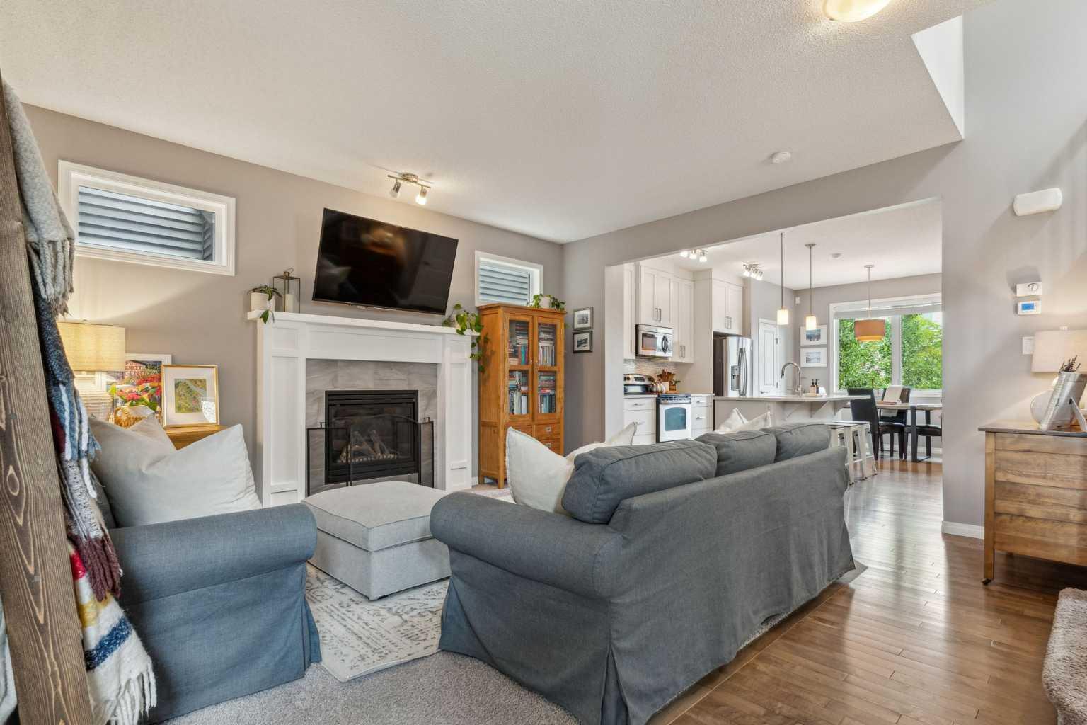 Property Photo: 114 Sagewood Drive SW AB T4B 2P1