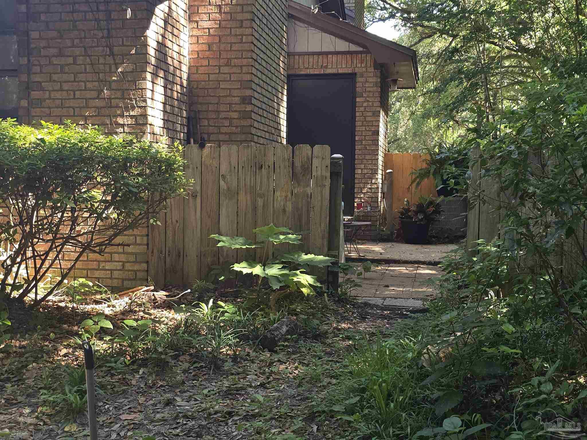 Property Photo:  9345 Chisholm Rd K3  FL 32504 