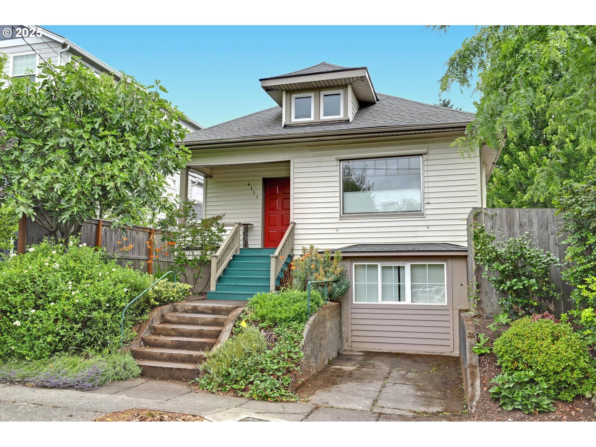 4116 NE 13th Ave  Portland OR 97211 photo
