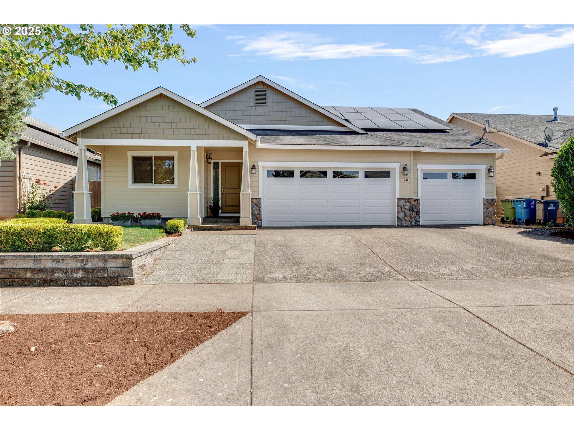 Property Photo: 2731 Baines Blvd OR 97032