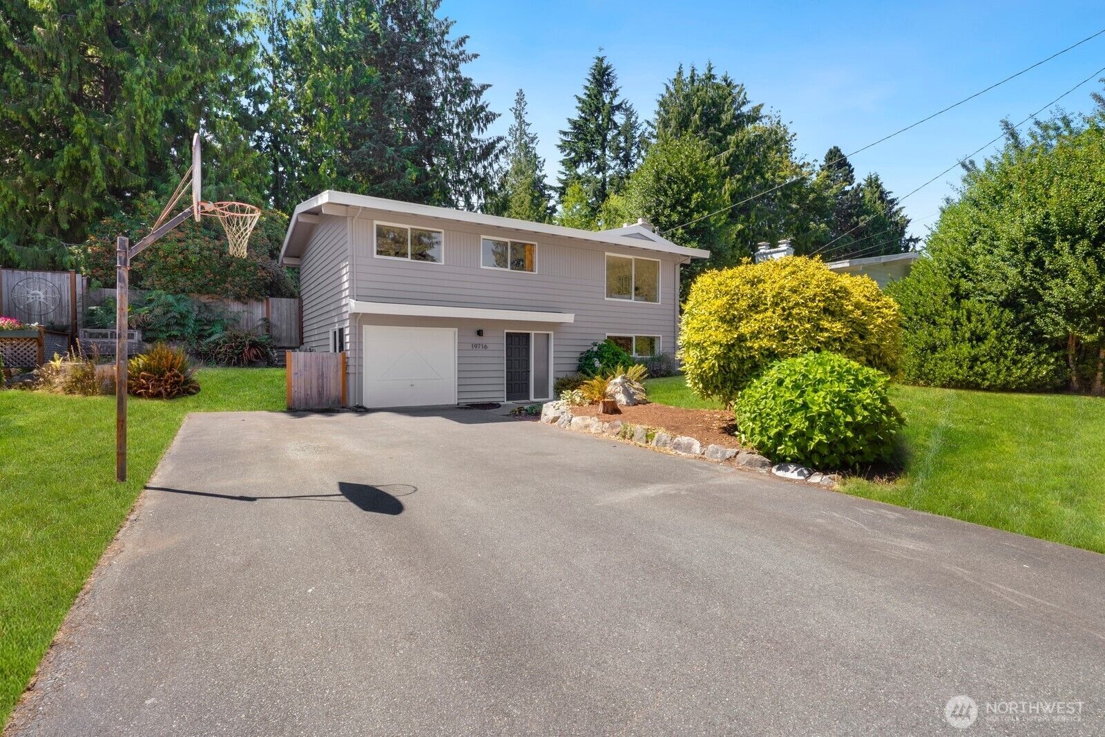 Property Photo:  19716  81st Place W  WA 98026 