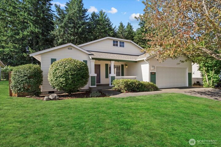 Property Photo: 2420 Forest Ridge Drive SE WA 98002