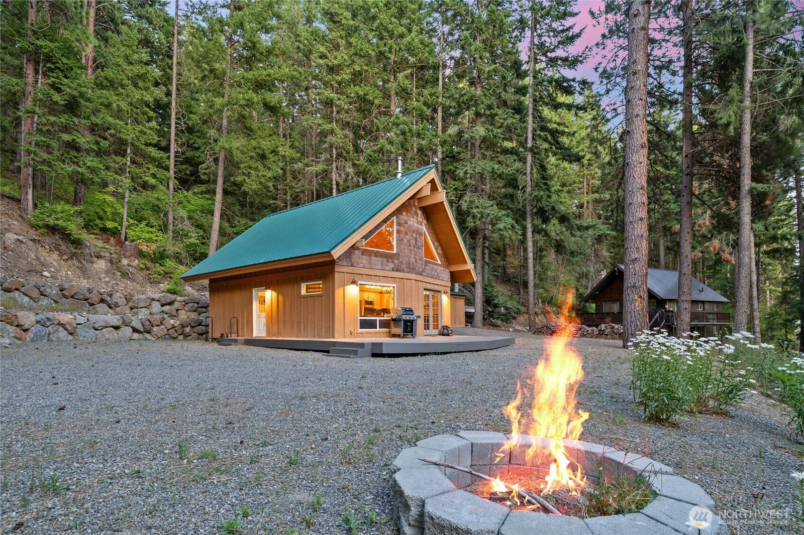 Property Photo: 118 Jolly Mountain Drive WA 98940