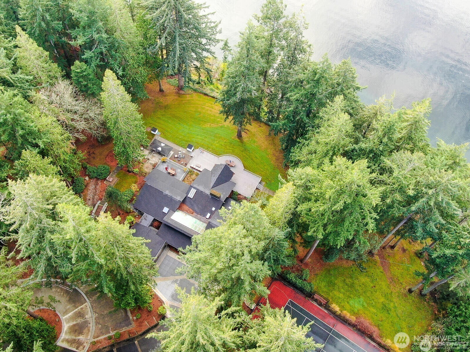 Property Photo: 1865 Crestwood Cove Court WA 98249
