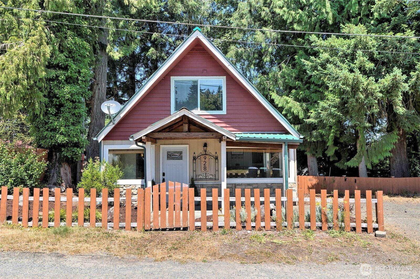 Property Photo: 928 Olympic Avenue WA 98584