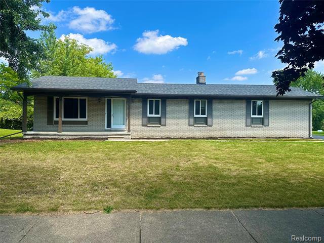 Property Photo: 25274 Middlebelt Road MI 48336