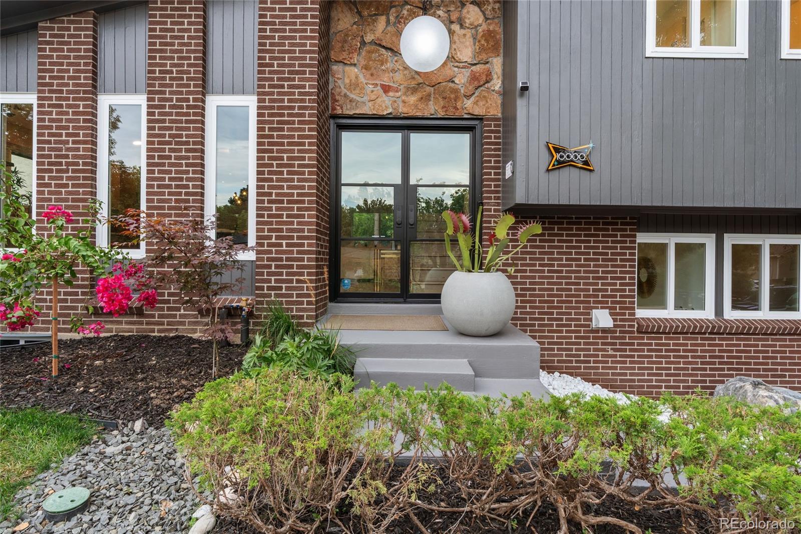 Property Photo:  10000 E Ohio Avenue  CO 80247 
