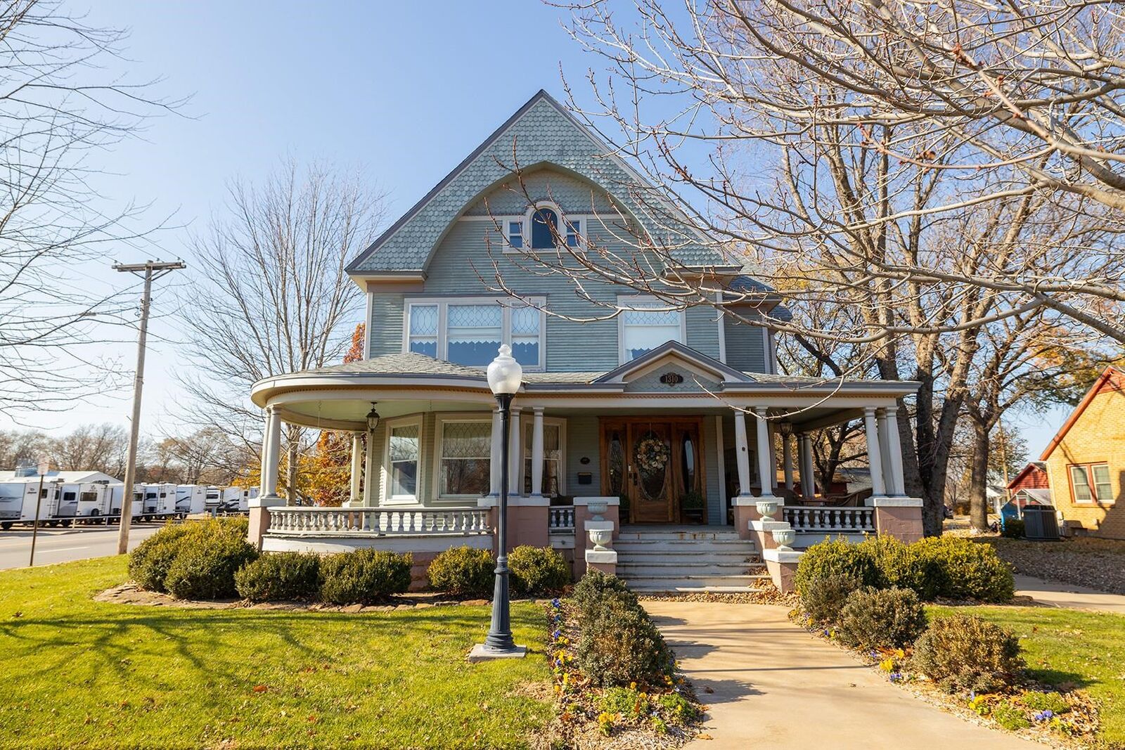 Photo de la propriété:  1310 Central  KS 67058 