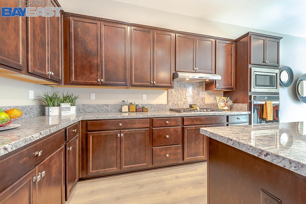 Property Photo: 765 Stickney Way CA 94561