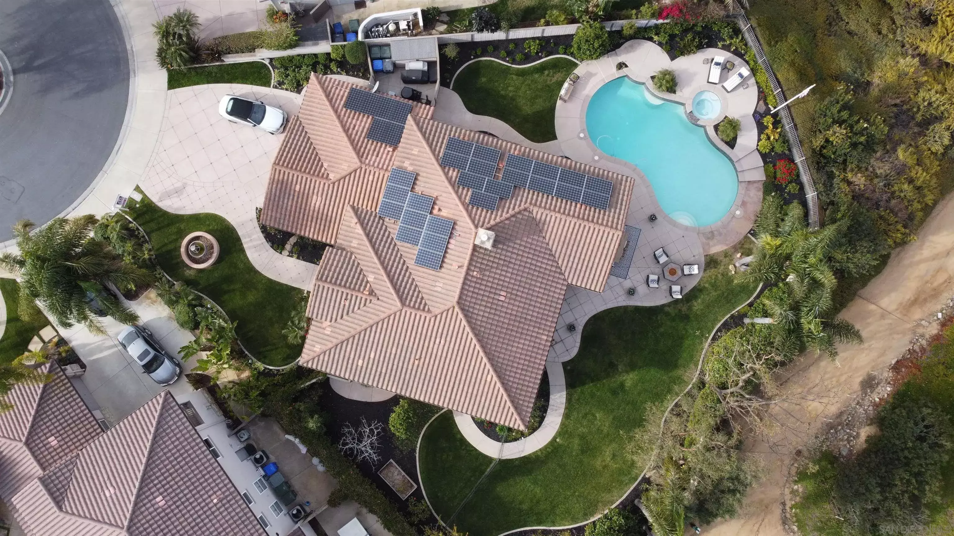 Property Photo:  486 Sandalwood Ct  CA 92024 