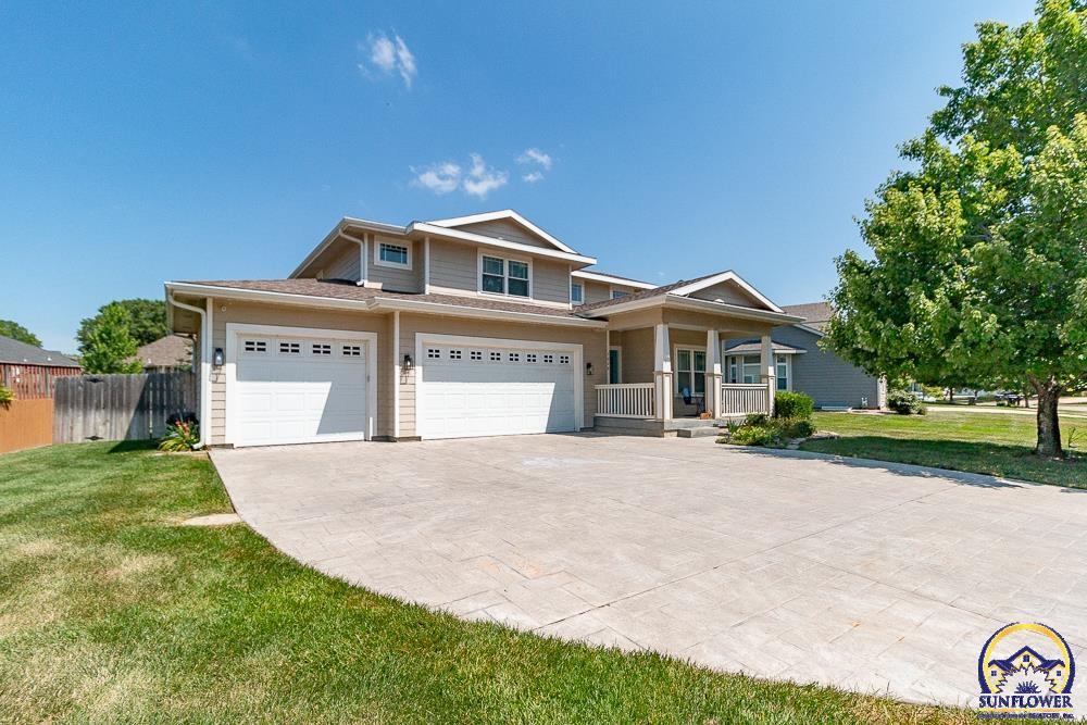 Property Photo:  7628 SW 28th Ter  KS 66614-0000 