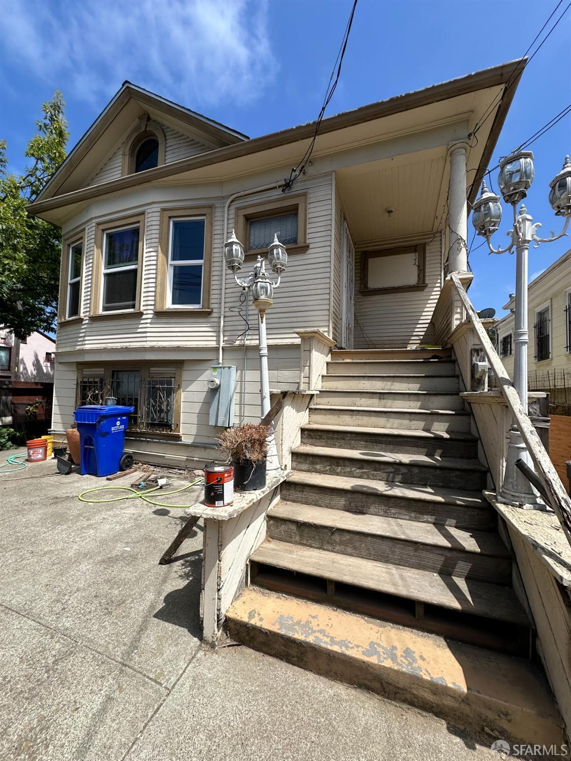 Property Photo:  2140 27th Avenue  CA 94601 