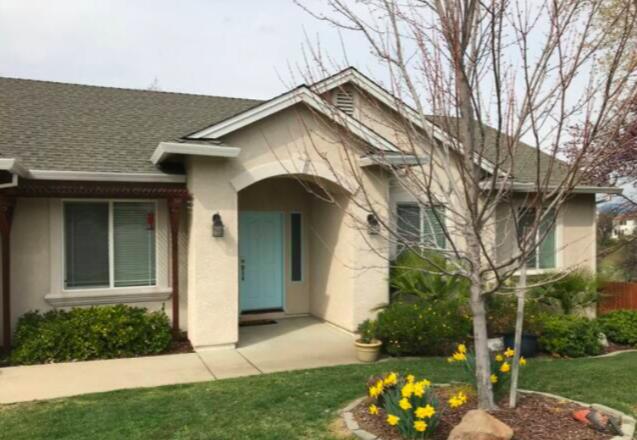 Property Photo: 1050 Hillsdale Court CA 96003