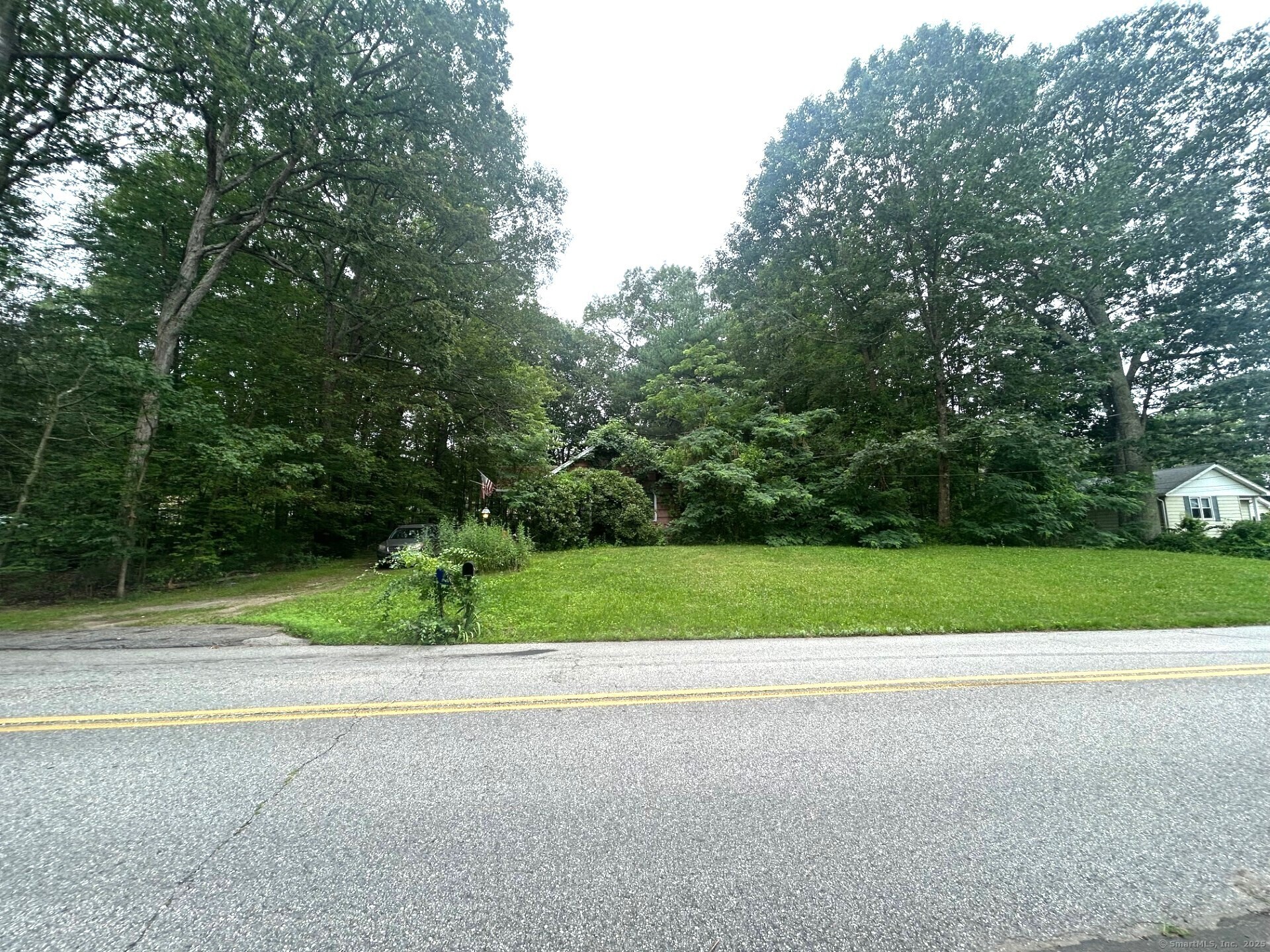 Property Photo:  73 Eaton Road  CT 06084 