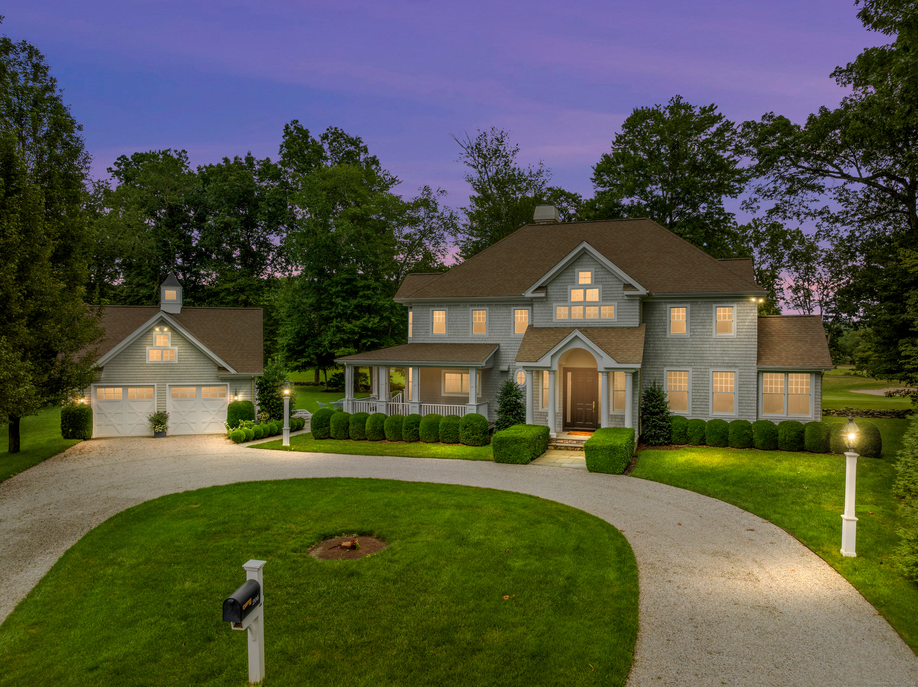 Property Photo: 206 Fox Hopyard Road CT 06423