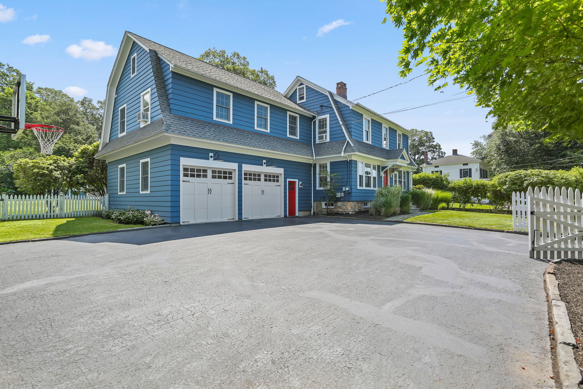 Property Photo: 1980 Huntington Turnpike CT 06611