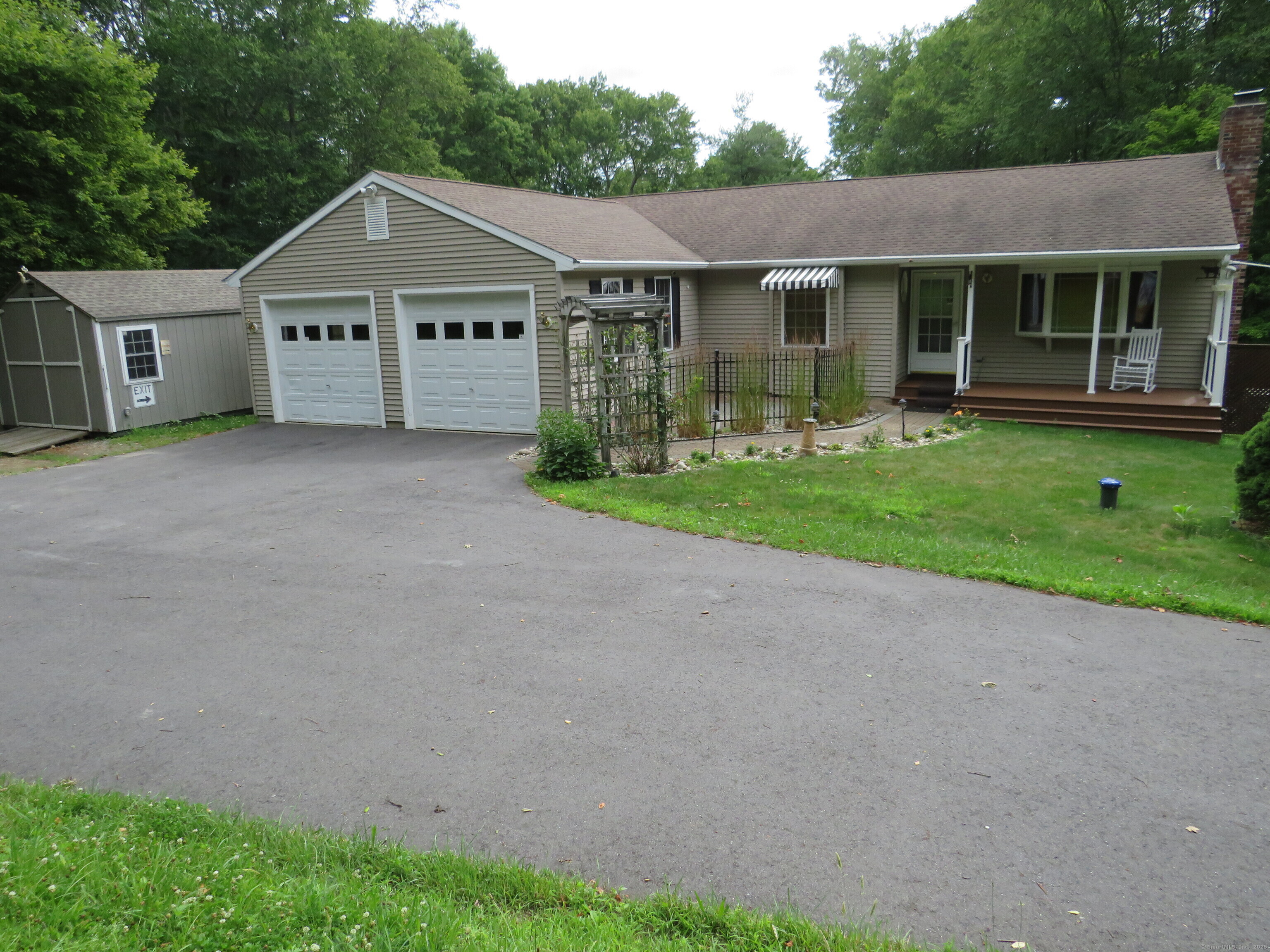 Property Photo: 422 Zaicek Road CT 06278