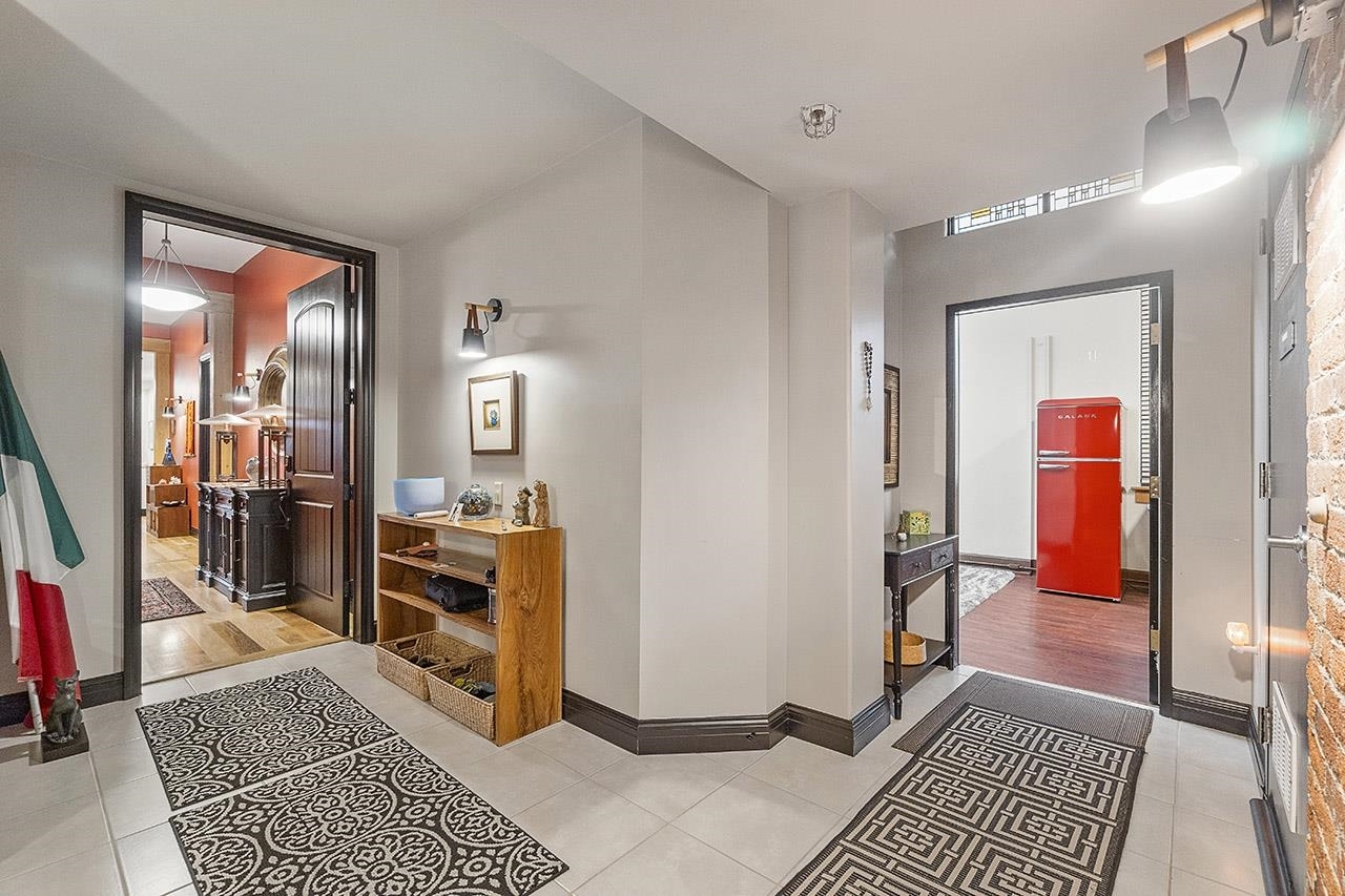 Property Photo: 170 S Lincoln St 200 WA 99201