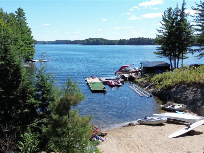Property Photo:  2077 Lake Muskoka Shr N/A  ON P0C 1M0 
