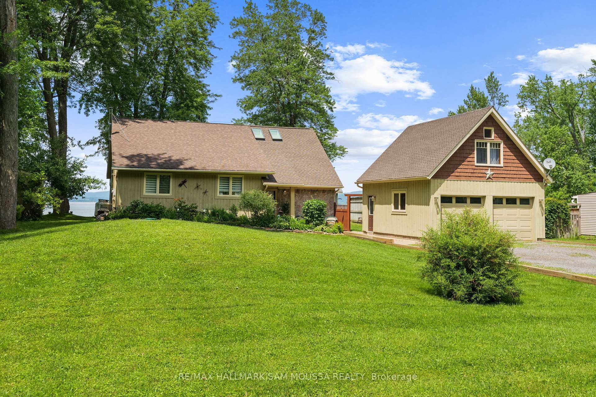 Property Photo: 4350 Armitage Avenue ON K0A 1T0