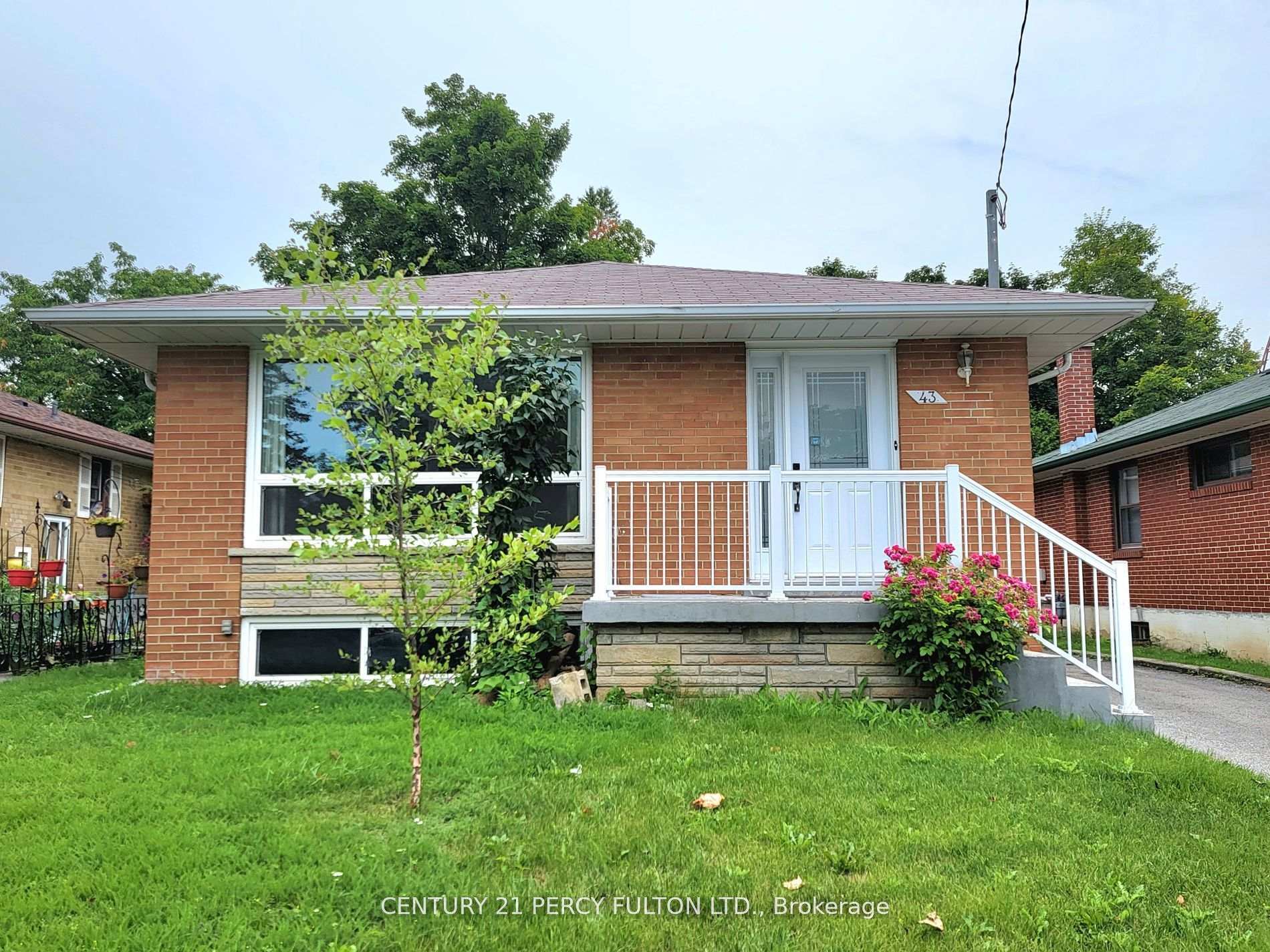 43 Chopin Avenue  Toronto ON M1K 2W3 photo