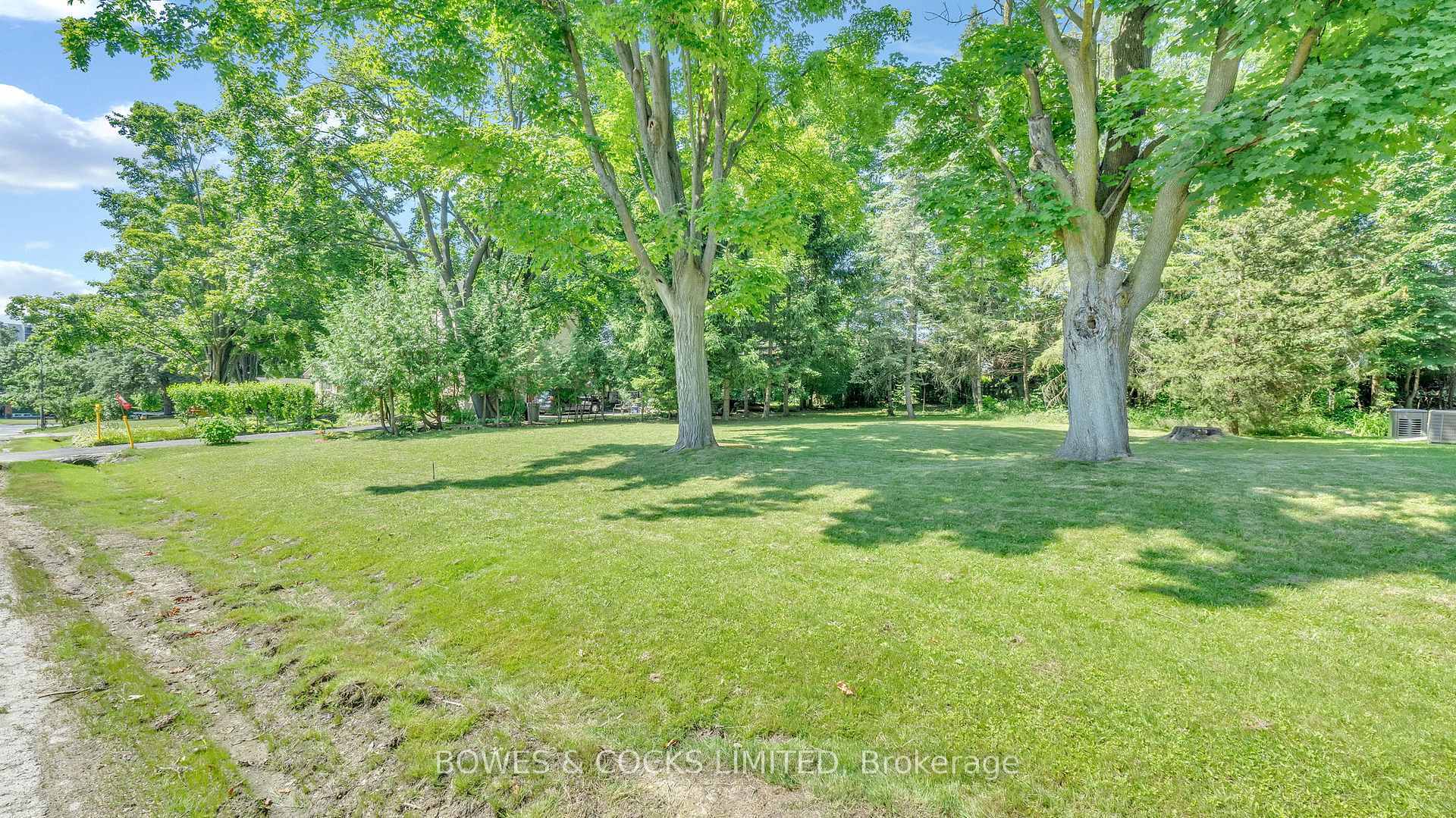 Property Photo:  125 Greenhill Drive  ON K9J 6E2 
