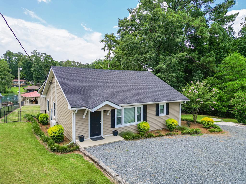 Property Photo: 276 Lakeshore Way GA 31015