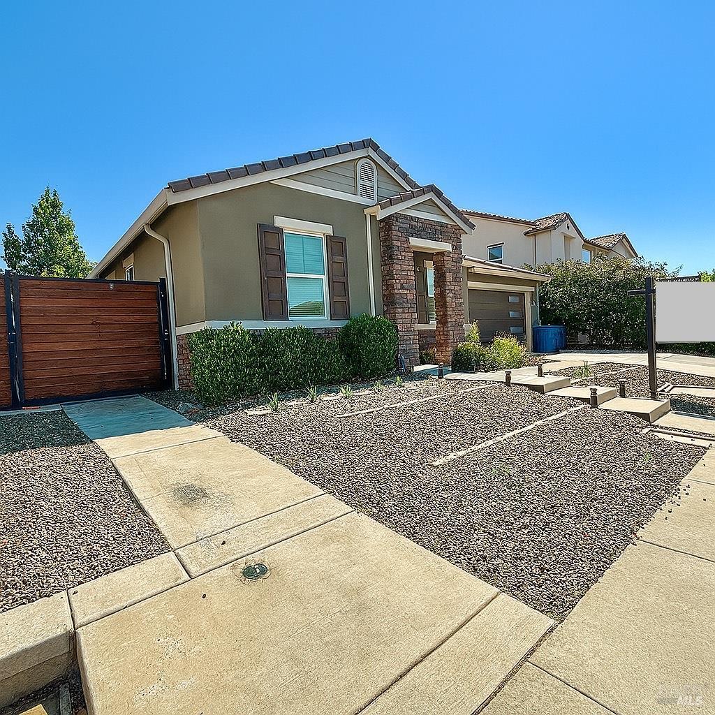 Property Photo:  149 Shubin Way  CA 95687 