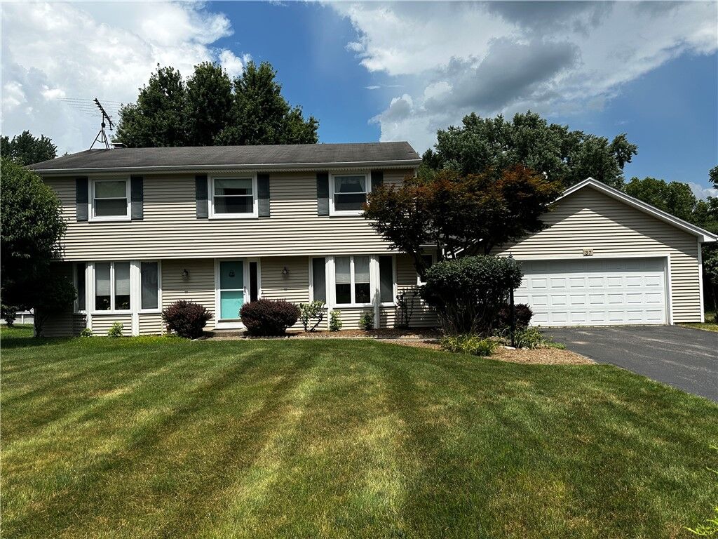 Property Photo:  37 Concord Drive  NY 14534 