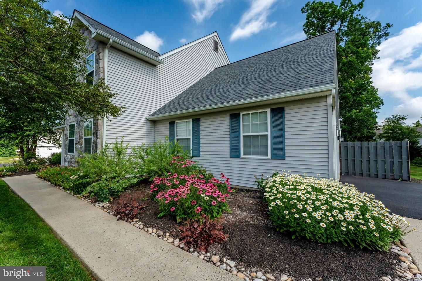 Property Photo: 2225 Claymont Drive PA 18951