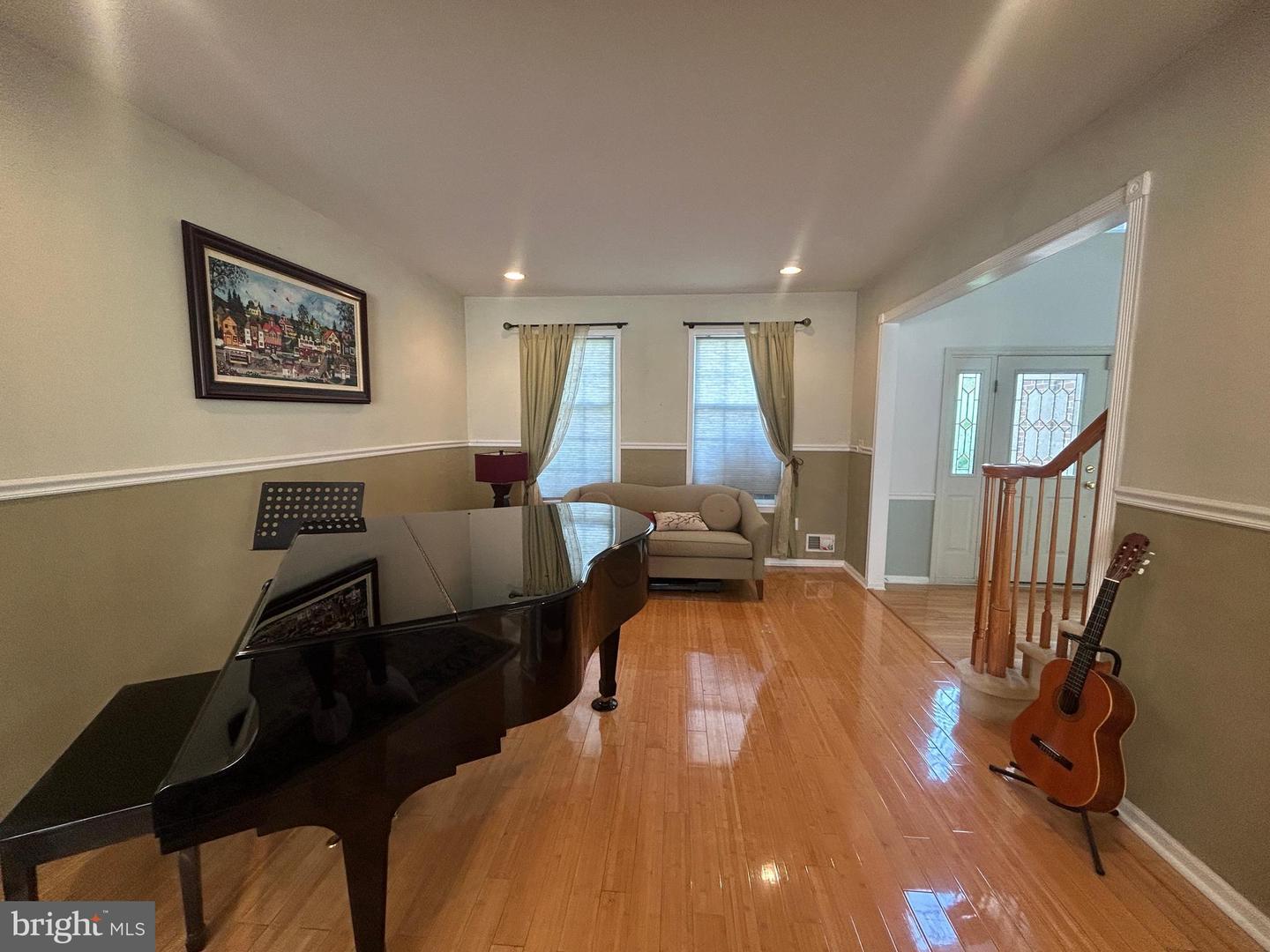 Property Photo:  2 Carriage Court  NJ 08520 