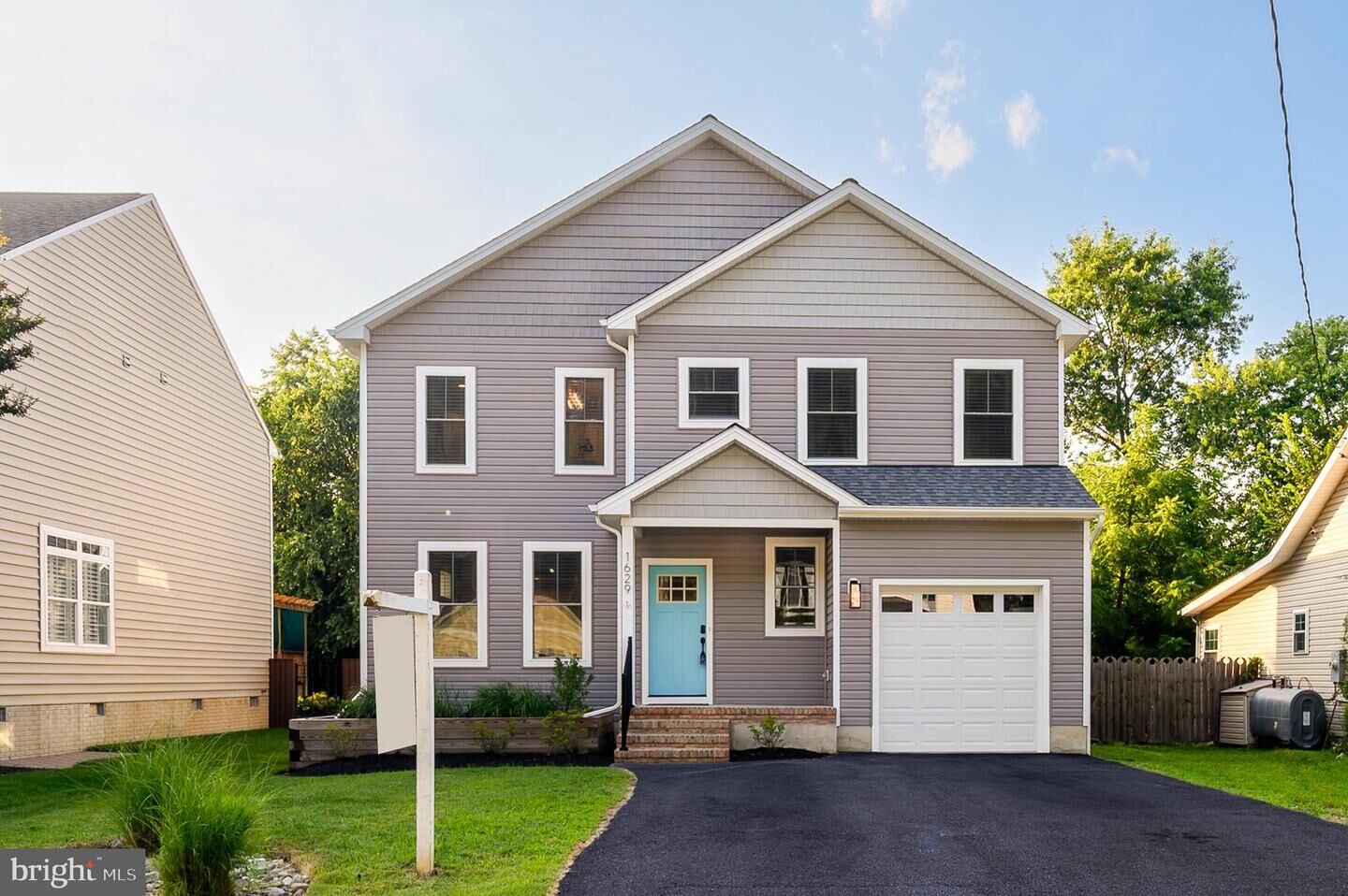 Property Photo: 1629 Chesapeake Lane MD 21037