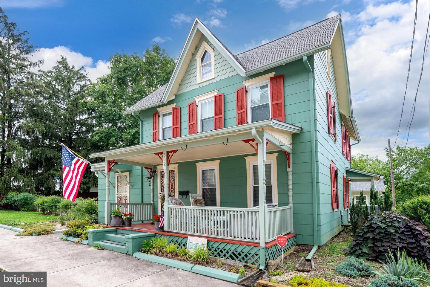 Property Photo: 302 Walnut Street DE 19968