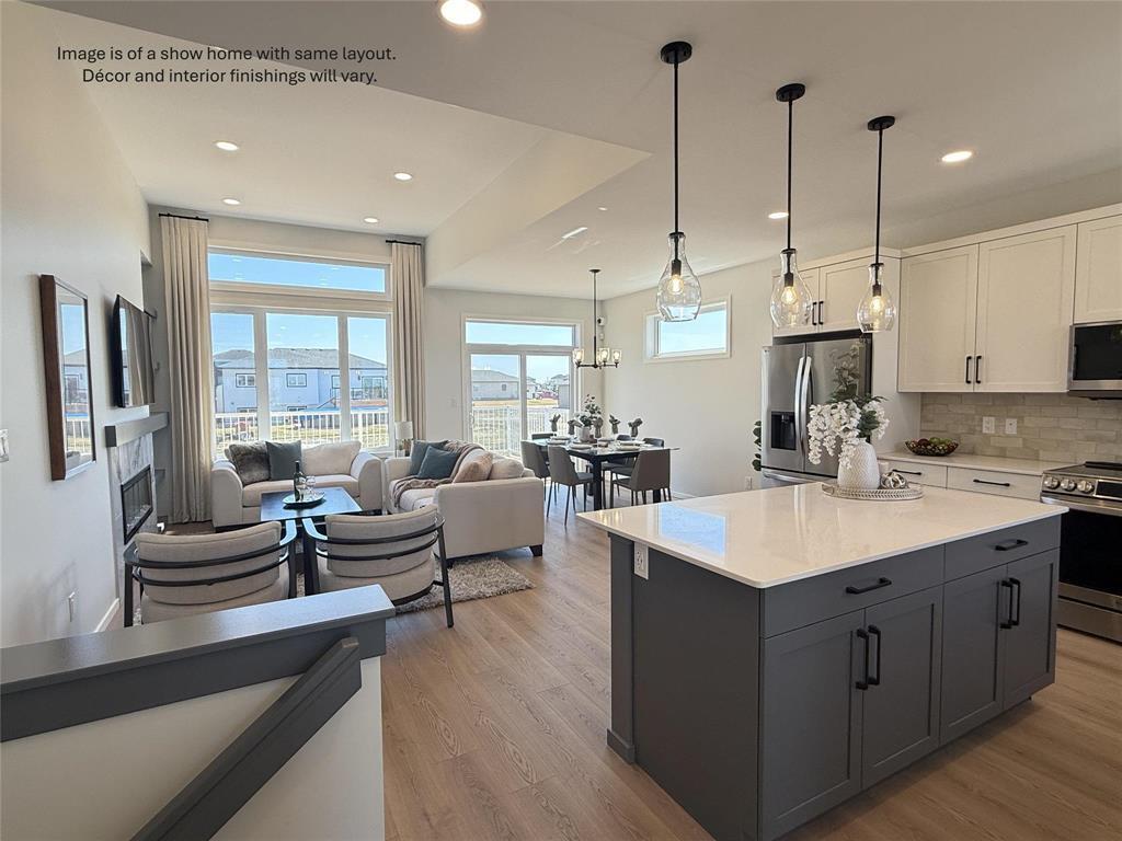 Photo de la propriété:  45 Chimney Swift Way  MB R5A 0B6 