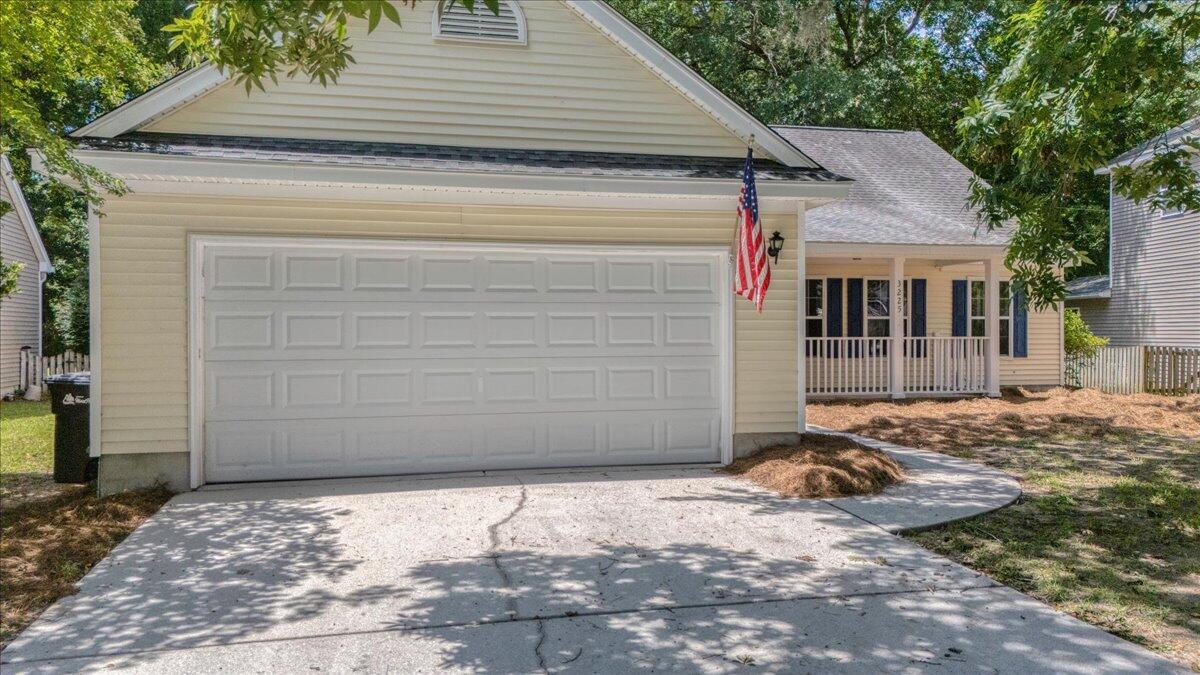 3225 Heathland Way  Mount Pleasant SC 29466 photo